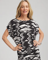 Travelers™ Crinkled Knit Geo-Print Top