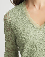 Lace Scallop-Hem Knit Tee