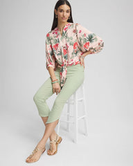 Pull-On Dolphin-Hemmed Capri Jeans