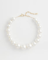 Large Pearl Collar Necklace
