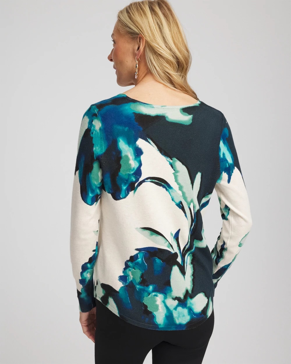 Ella Glacier V-Neck Pullover