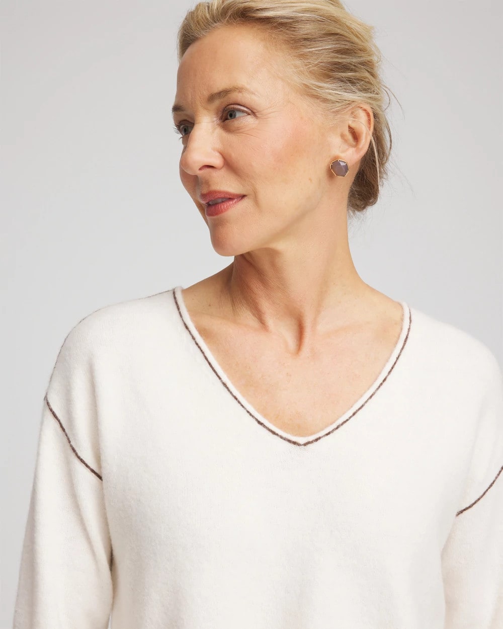 Contrast Stitch V-Neck Sweater