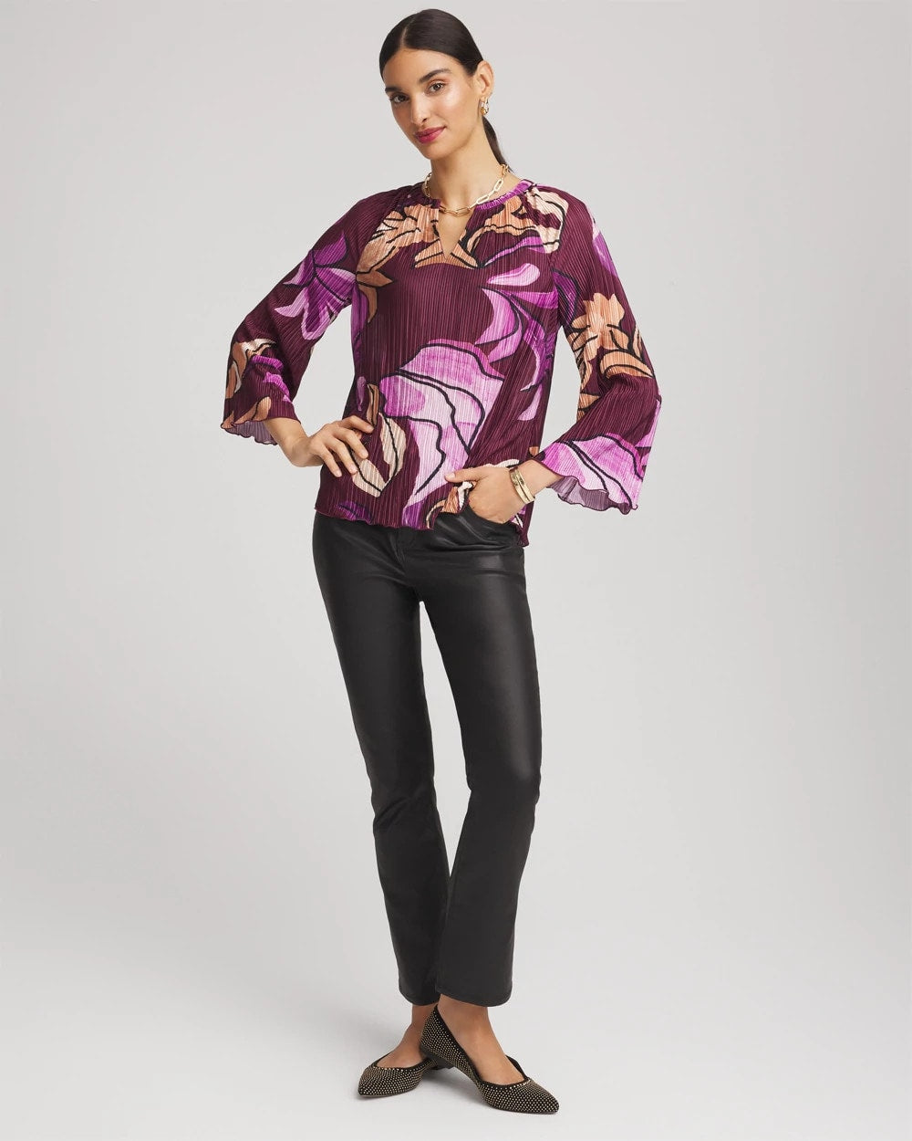 Printed Pleated V-Neck Tee