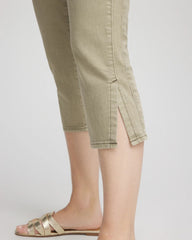 19" Pull-on Capri Jeans