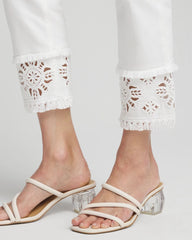 No Stain Embellished Pull-on Cropped Jeans