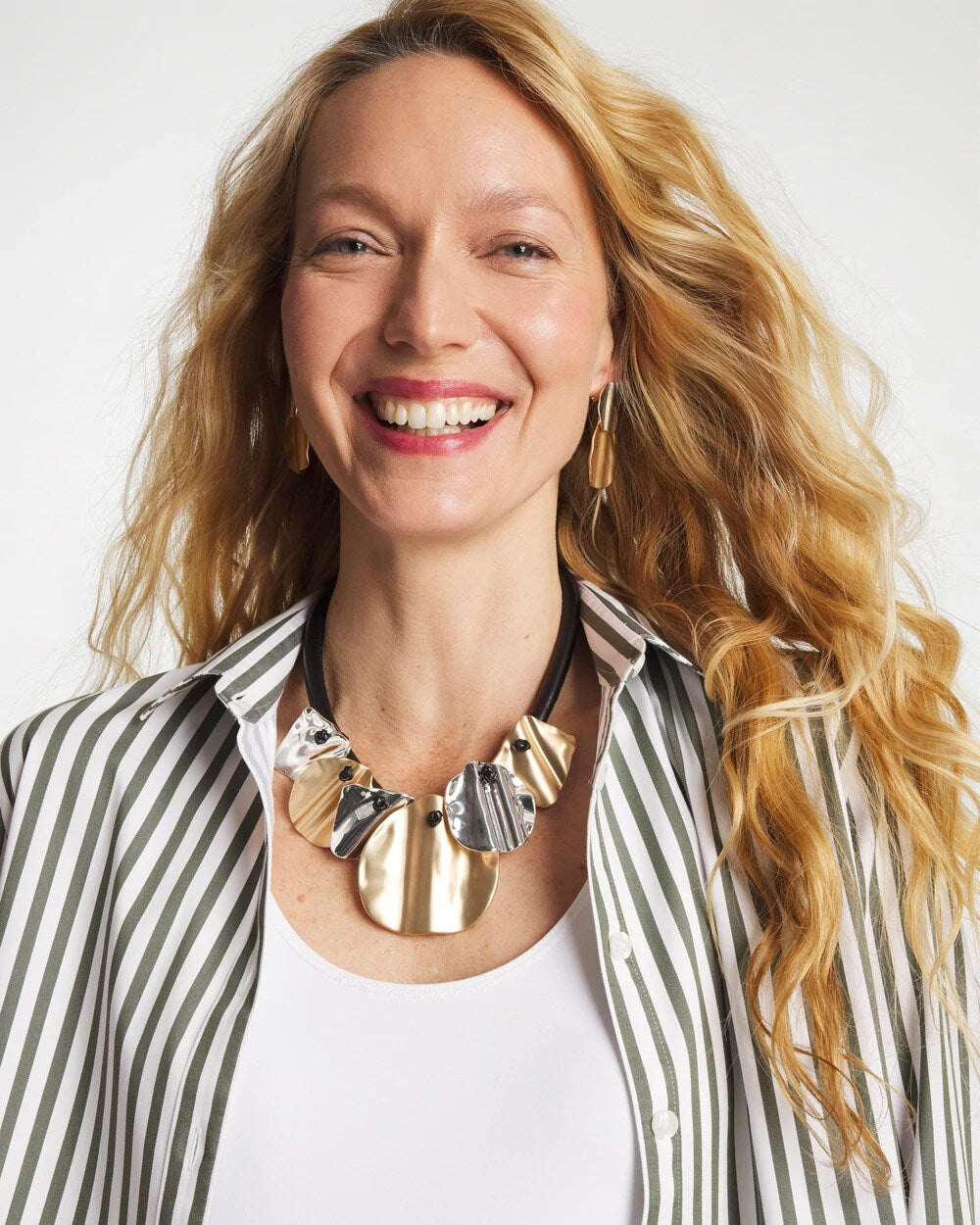 Crinkle Mixed Metal Bib Necklace