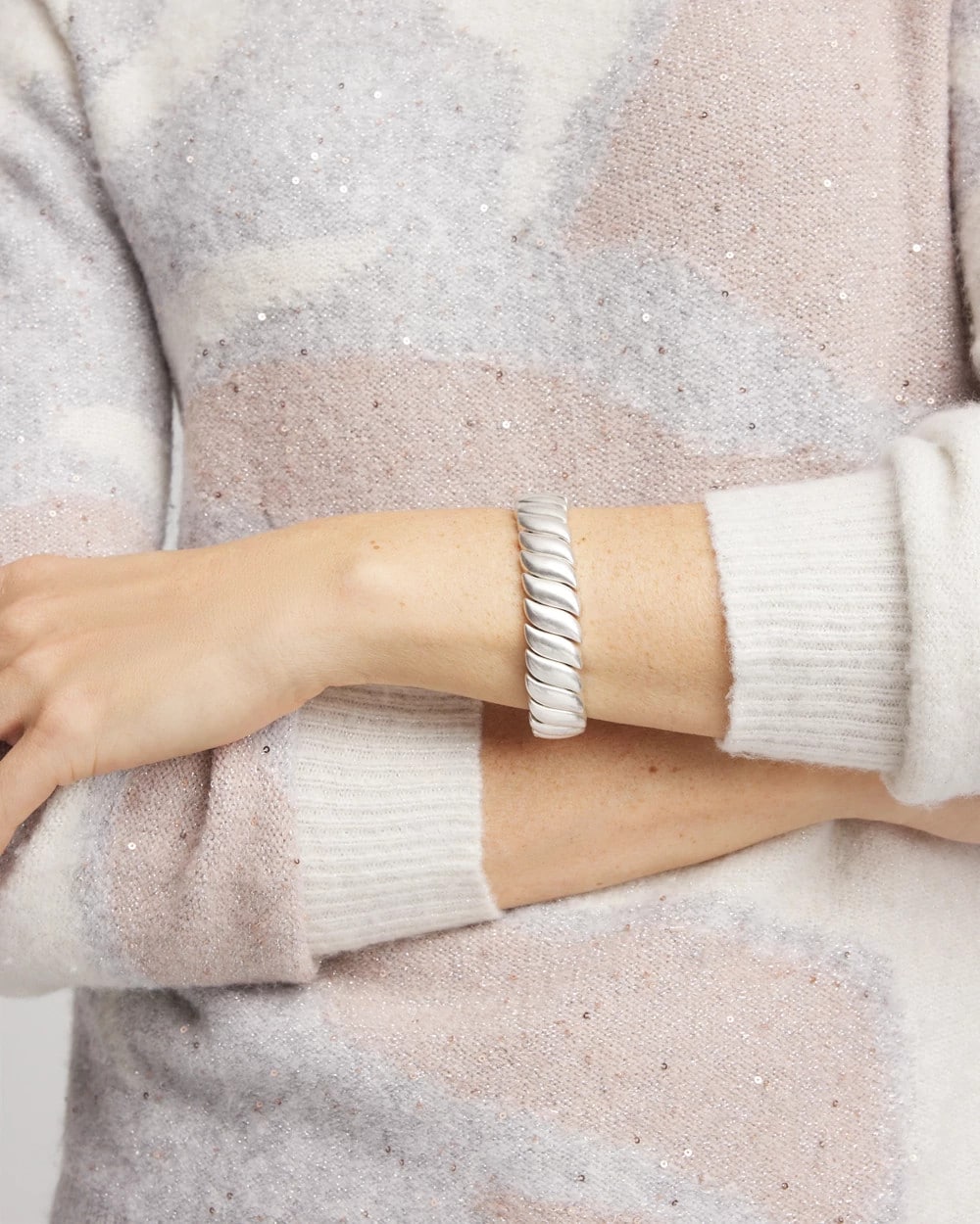 Matte Twist Stretch Bracelet