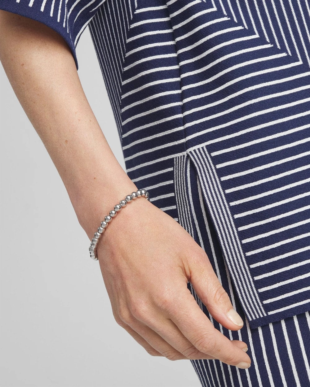 Small Beaded Silver Tone Stretch Bracelet