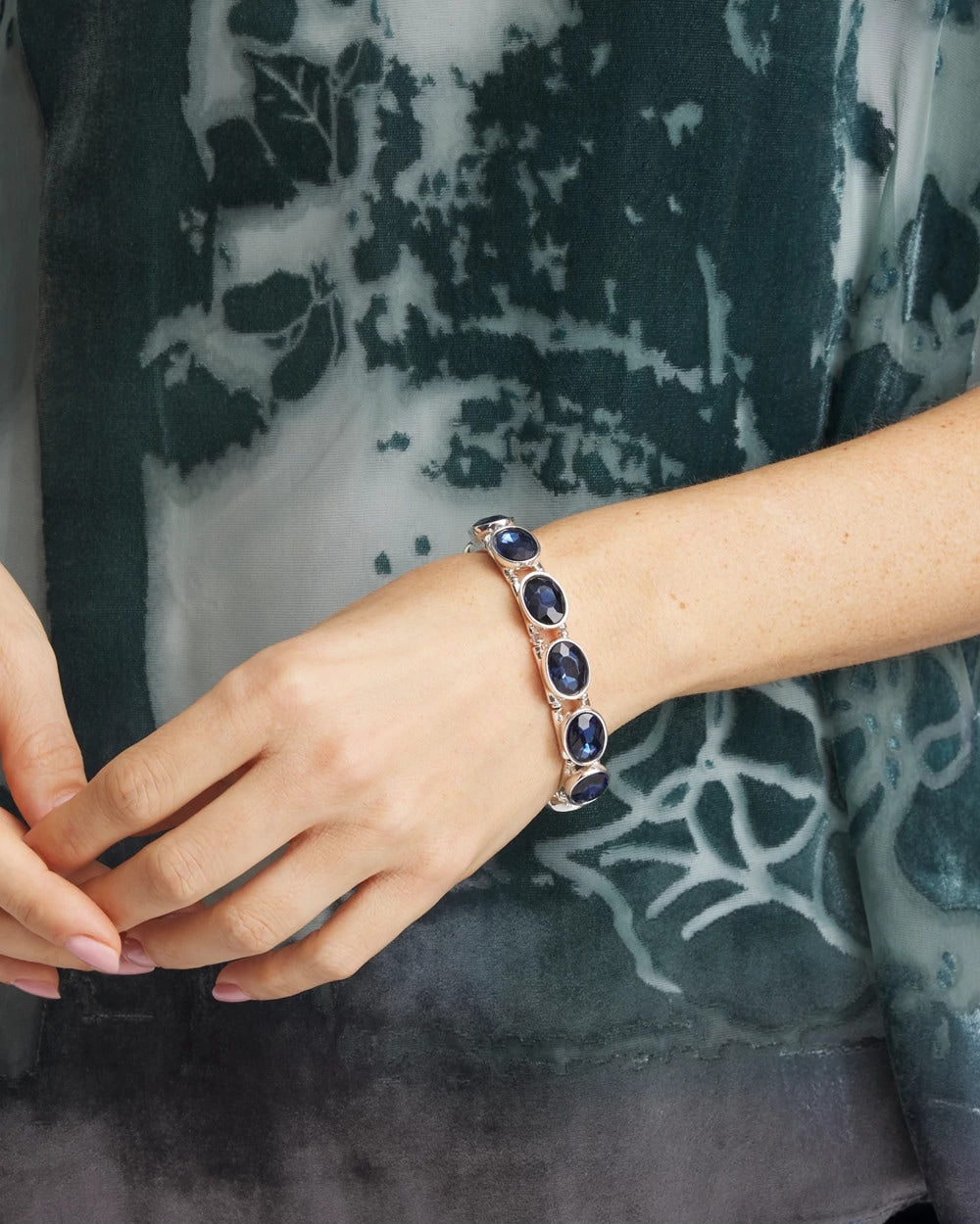 Large Faceted Gem Stretch Bracelet
