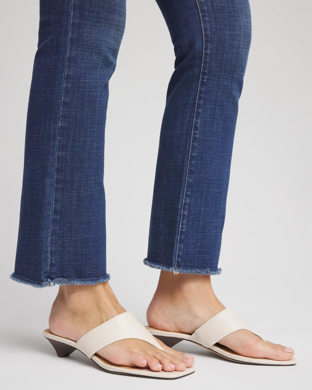 Petite Girlfriend Fray Hem Kick Flares