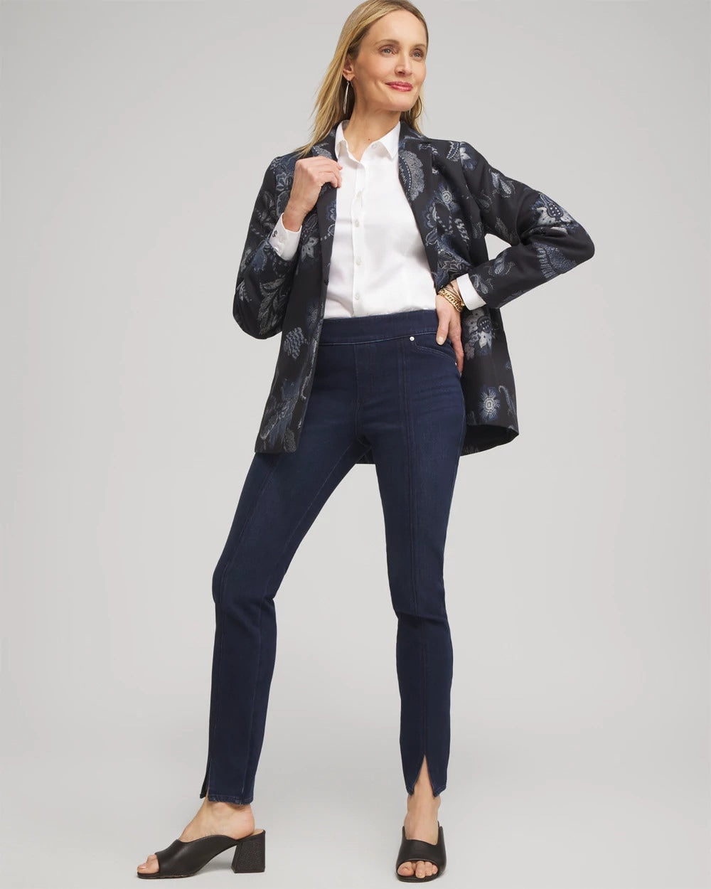 Petite Travelers Pull On Jeans