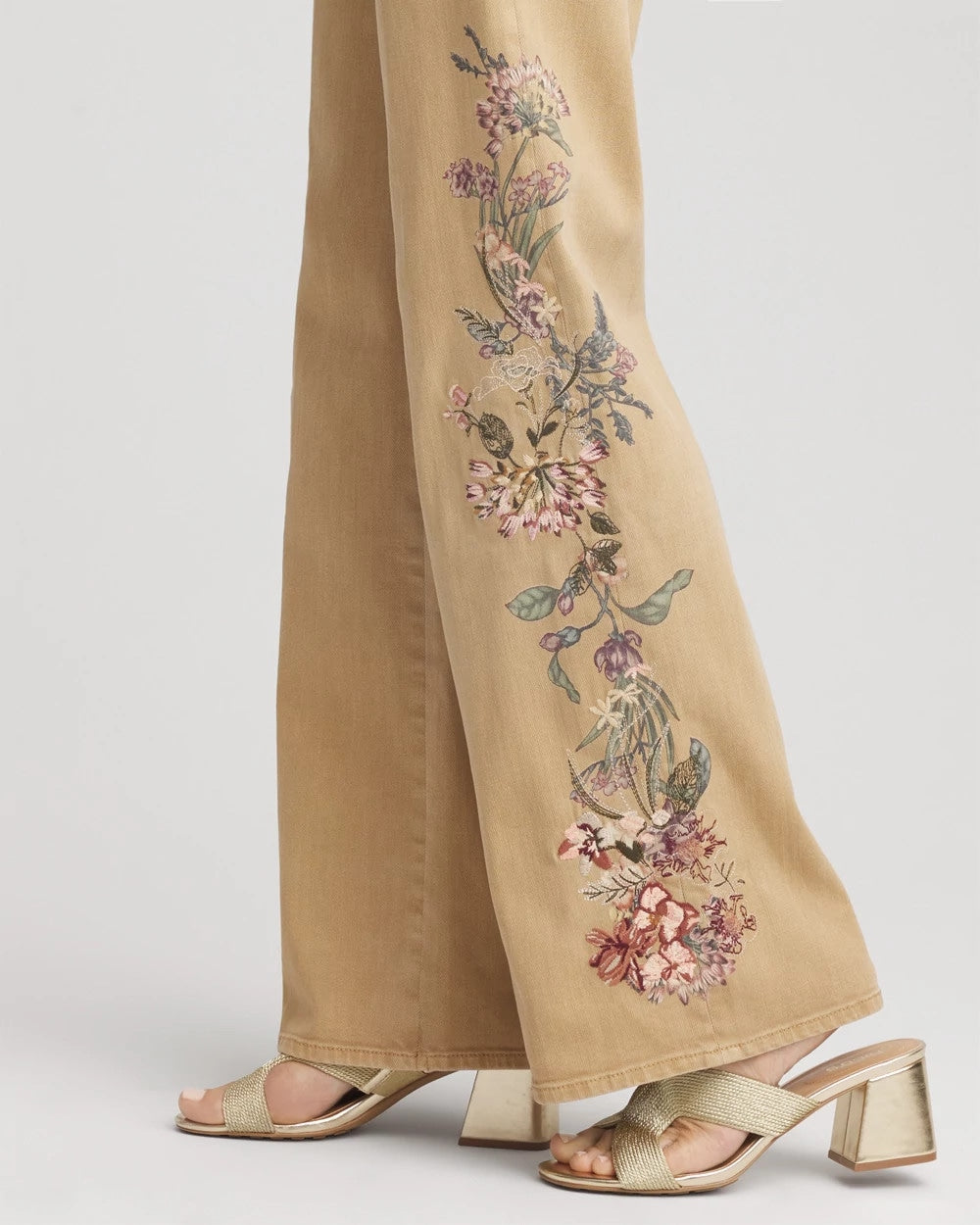 Petite Embroidered High-Rise Wide-Leg Jeans